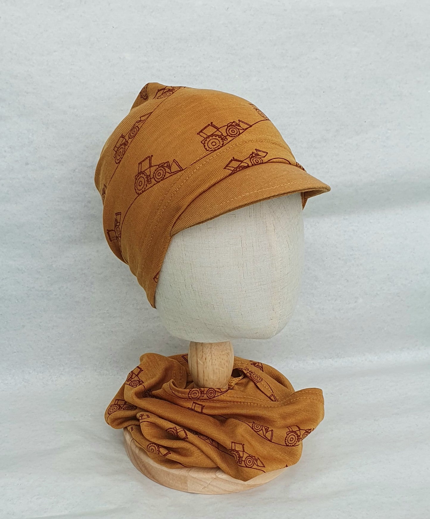 Wolle/Seide Beanie einlagig mit Schirm